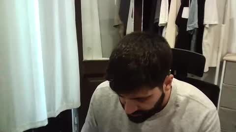 italianboybcn online show from October 2025 07:51:01 AM