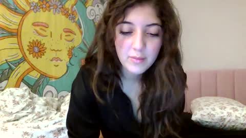 ItalianKitty online show from November 2025 01:48:01 AM