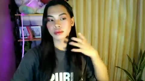 Snapshot of its_chloe20 chatting on June 2026 01:13:01 PM its_chloe20 online show from June 2026 01:13:01 PM