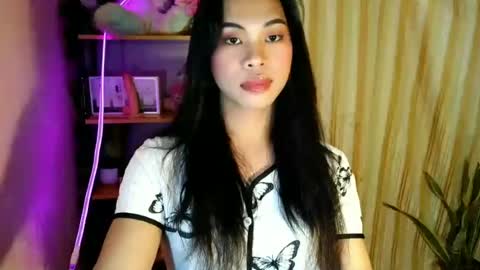 Snapshot of its_chloe20 chatting on June 2026 01:58:02 PM its_chloe20 online show from June 2026 01:58:02 PM