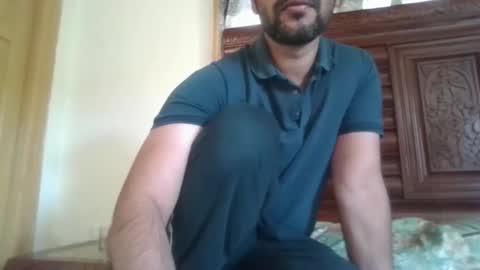 its_me_2323 online show from April 2026 06:18:02 AM