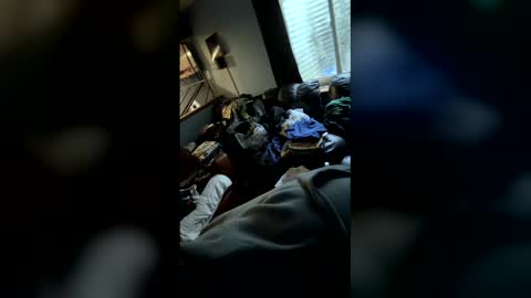 itsleoblaze online show from March 2026 08:25:02 PM