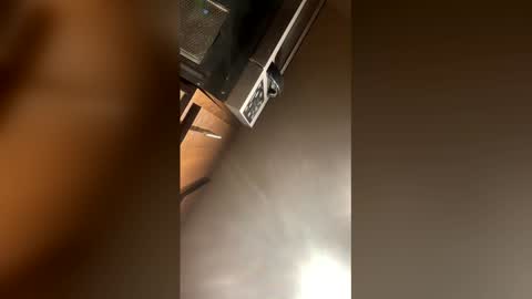 Snapshot of itslovefrank chatting on December 2025 08:00:02 AM itslovefrank online show from December 2025 08:00:02 AM