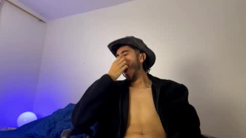 itsmartin_ online show from March 2026 01:39:01 PM