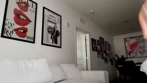 Snapshot of itsmealexisrae chatting on October 2025 04:05:02 PM Alexis Rae online show from October 2025 04:05:02 PM