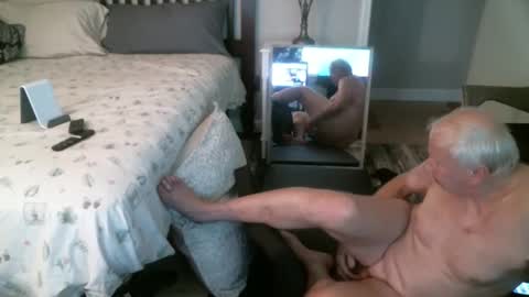 Snapshot of itsmehere2022 chatting on October 2025 06:17:01 PM itsmehere2022 online show from October 2025 06:17:01 PM