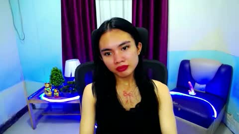 itsmeloveypinay online show from November 2025 06:18:02 PM
