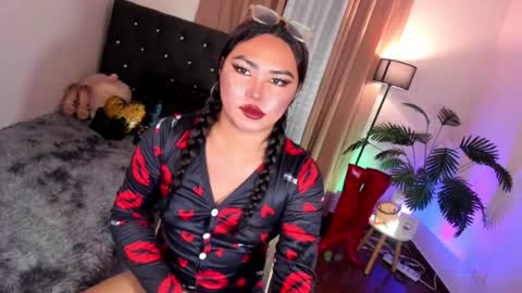 Siana online show from June 2026 05:18:02 PM