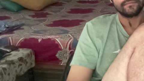 Snapshot of itsmylife021 chatting on November 2025 04:04:01 AM Raje online show from November 2025 04:04:01 AM