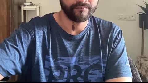 Snapshot of itsmylife021 chatting on November 2025 06:06:02 AM Raje online show from November 2025 06:06:02 AM