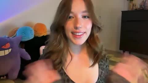 Shea  online show from April 2026 10:24:02 PM