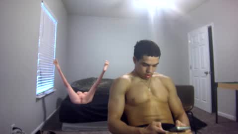 Snapshot of itstarzan chatting on December 2024 08:14:02 PM TARZAN online show from December 2024 08:14:02 PM