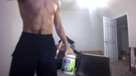 Snapshot of itstarzan chatting on December 2024 02:13:01 AM TARZAN online show from December 2024 02:13:01 AM