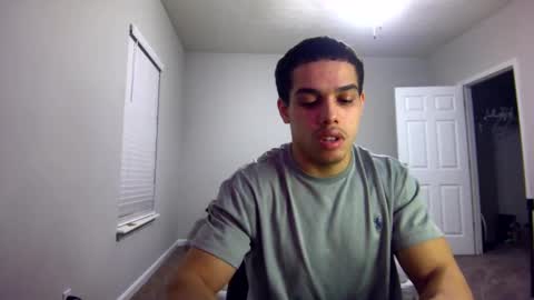 Snapshot of itstarzan chatting on December 2024 03:16:02 AM TARZAN online show from December 2024 03:16:02 AM