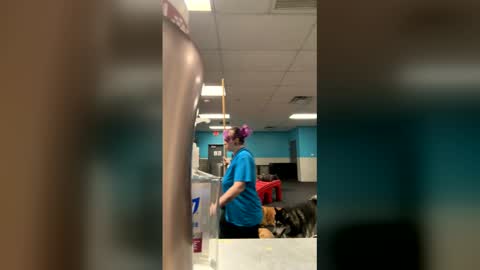 itsthatpalesiren online show from March 2026 11:19:02 PM