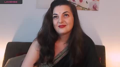 Snapshot of itsyourlady chatting on December 2024 12:35:01 PM Melissa Khaan online show from December 2024 12:35:01 PM