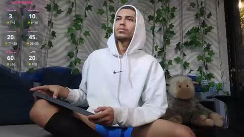 Snapshot of itszairen chatting on June 2026 03:59:02 AM itszairen online show from June 2026 03:59:02 AM