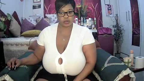 Snapshot of itumeleng74 chatting on March 2025 09:00:01 AM itumeleng74 online show from March 2025 09:00:01 AM