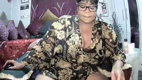 Snapshot of itumeleng74 chatting on November 2025 07:27:02 PM itumeleng74 online show from November 2025 07:27:02 PM