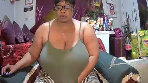 Snapshot of itumeleng74 chatting on November 2025 06:29:01 PM itumeleng74 online show from November 2025 06:29:01 PM