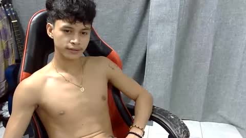itzme_john online show from May 2026 02:47:01 PM
