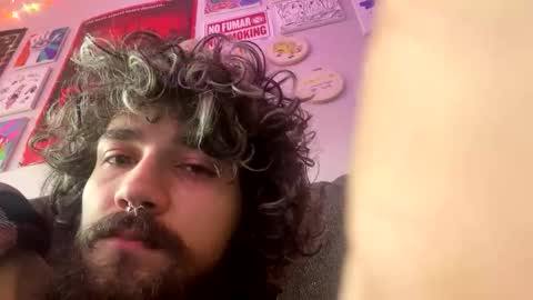 itzmeagain25 online show from March 2026 03:51:01 PM