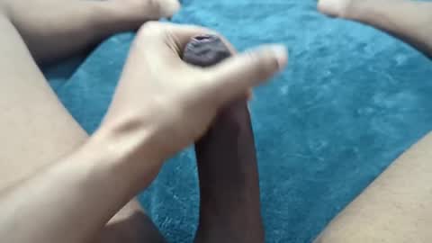 Snapshot of itznotmeitzu88 chatting on January 2025 07:15:01 AM Someone online show from January 2025 07:15:01 AM