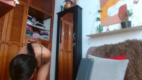 Snapshot of ivanna_dl chatting on June 2026 02:08:02 PM Ivanna online show from June 2026 02:08:02 PM