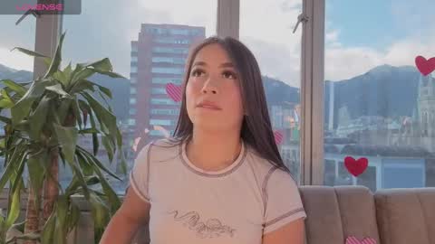 Snapshot of ivanna_west chatting on September 2025 12:05:01 PM Ivanna West online show from September 2025 12:05:01 PM