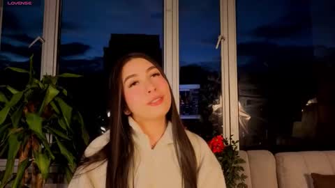 Snapshot of ivanna_west chatting on October 2025 10:25:01 AM Ivanna West online show from October 2025 10:25:01 AM