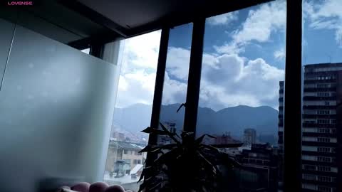 Snapshot of ivanna_west chatting on October 2025 01:28:01 PM Ivanna West online show from October 2025 01:28:01 PM