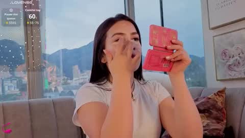 Snapshot of ivanna_west chatting on November 2025 12:33:01 PM Ivanna West online show from November 2025 12:33:01 PM