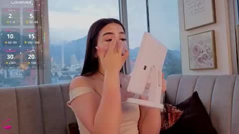 Snapshot of ivanna_west chatting on November 2025 11:36:02 AM Ivanna West online show from November 2025 11:36:02 AM