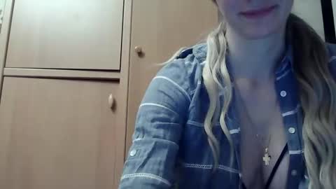 ivetta911 online show from February 2026 03:50:02 PM