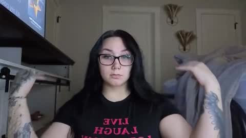 ivey jade online show from December 2025 03:26:02 AM