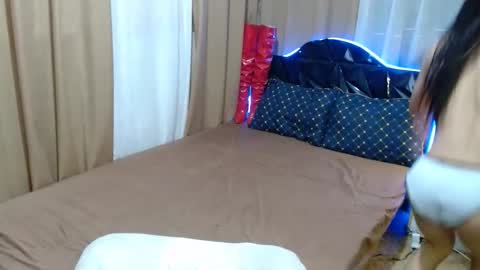 ivone_twinkle online show from May 2026 01:18:02 PM