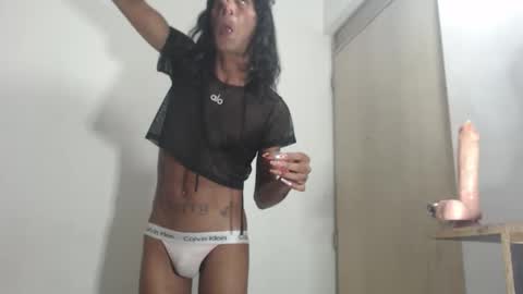 ivonneth online show from February 2026 05:39:01 AM