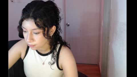 Snapshot of ivonny111 chatting on November 2025 09:03:02 PM ivonny111 online show from November 2025 09:03:02 PM