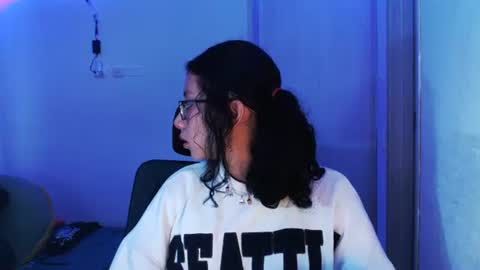 Snapshot of ivonny111 chatting on January 2026 09:28:01 PM ivonny111 online show from January 2026 09:28:01 PM