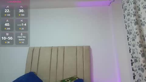 Quee kitty33 cam online show from December 2025 12:51:01 AM