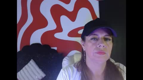 Snapshot of ivory_mistress chatting on May 2026 01:17:01 PM ivory_mistress online show from May 2026 01:17:01 PM