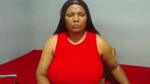 Snapshot of ivorytits48 chatting on February 2025 05:59:01 PM IVORYTITS48 online show from February 2025 05:59:01 PM