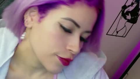 Diana Rojas  online show from April 2026 03:31:01 AM