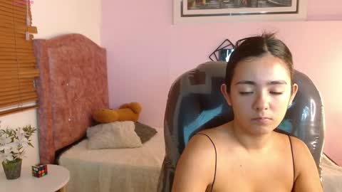 Snapshot of ivy_gail chatting on February 2025 07:12:02 AM  IVY online show from February 2025 07:12:02 AM