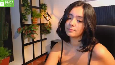 Snapshot of ivy_gail chatting on November 2025 03:49:01 AM IVY online show from November 2025 03:49:01 AM