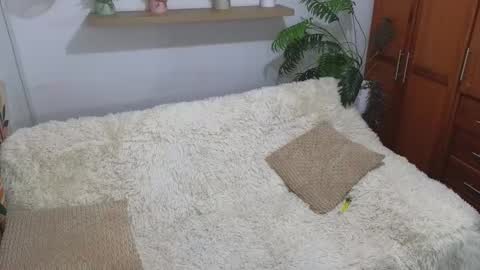 ivy_love20 online show from March 2026 10:24:02 PM