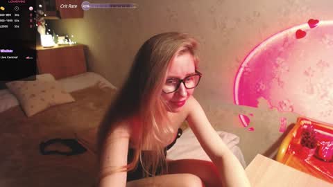 Snapshot of ivy_luv chatting on January 2025 01:24:01 AM Ivy online show from January 2025 01:24:01 AM