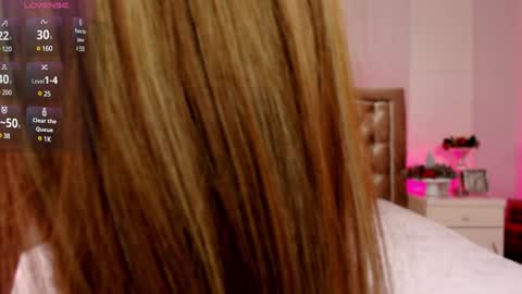 Ivy Myaa online show from December 2024 08:25:02 PM