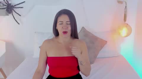 Snapshot of ivyblackk chatting on October 2025 01:58:01 PM Ivy online show from October 2025 01:58:01 PM