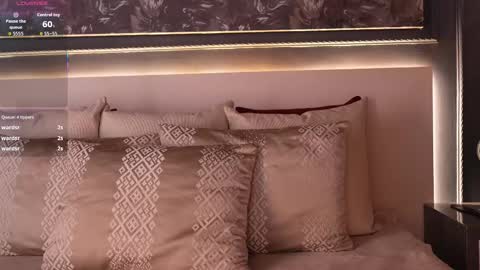 ivyellis online show from March 2026 12:07:01 PM